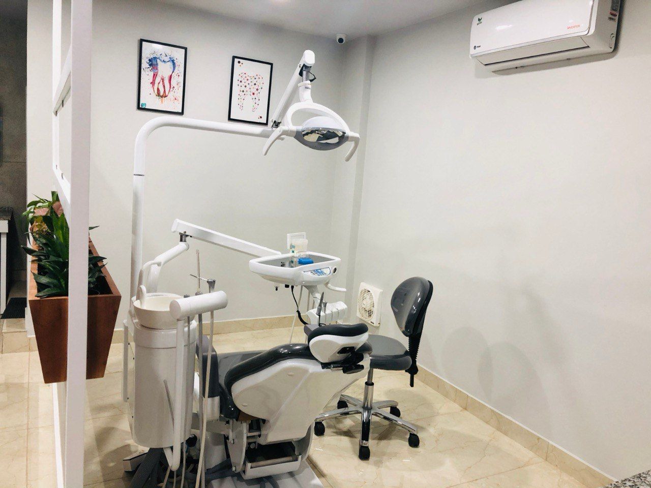 Modern treatment room at Remedy Dental Clinic, Malappuram